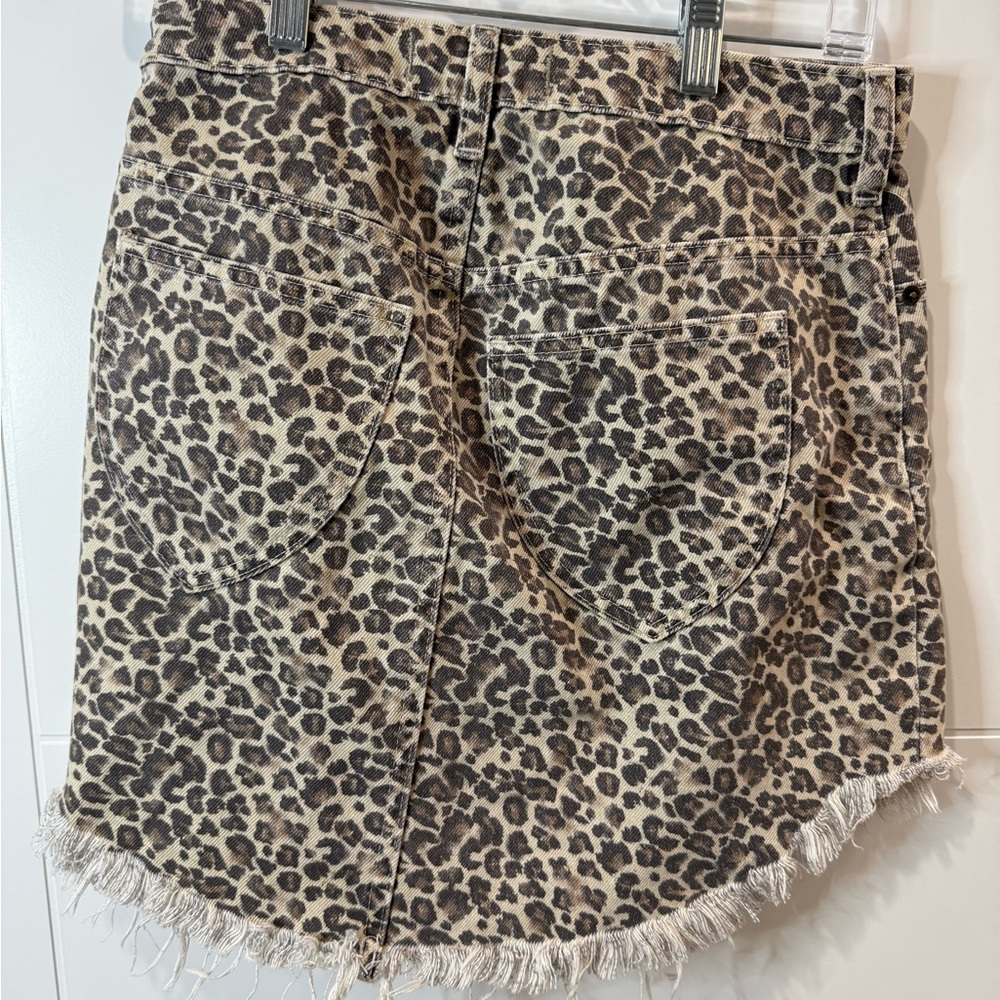 We The‎ Free Bailey Leopard Print Jean Skirt size 26 - Picture 3 of 5